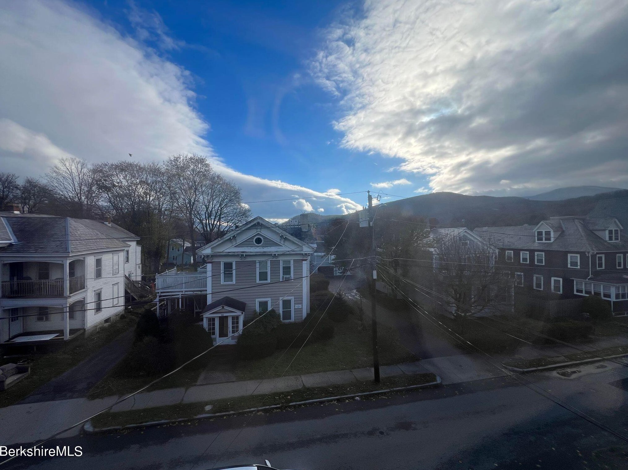 65 Quincy St, Clarksburg MA 01247-4307 exterior