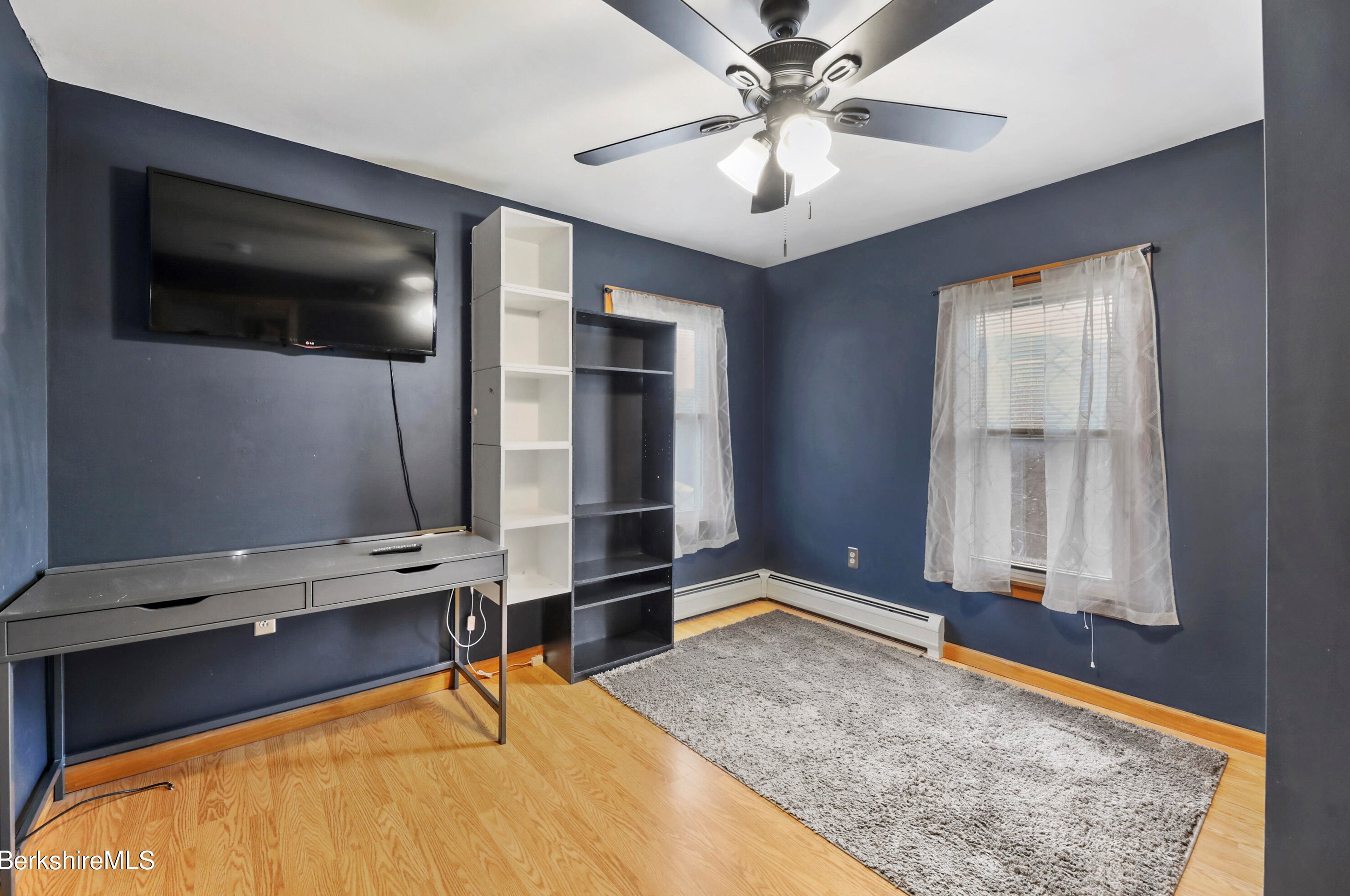 35 Whitman St, Clarksburg MA 01247-3818 exterior