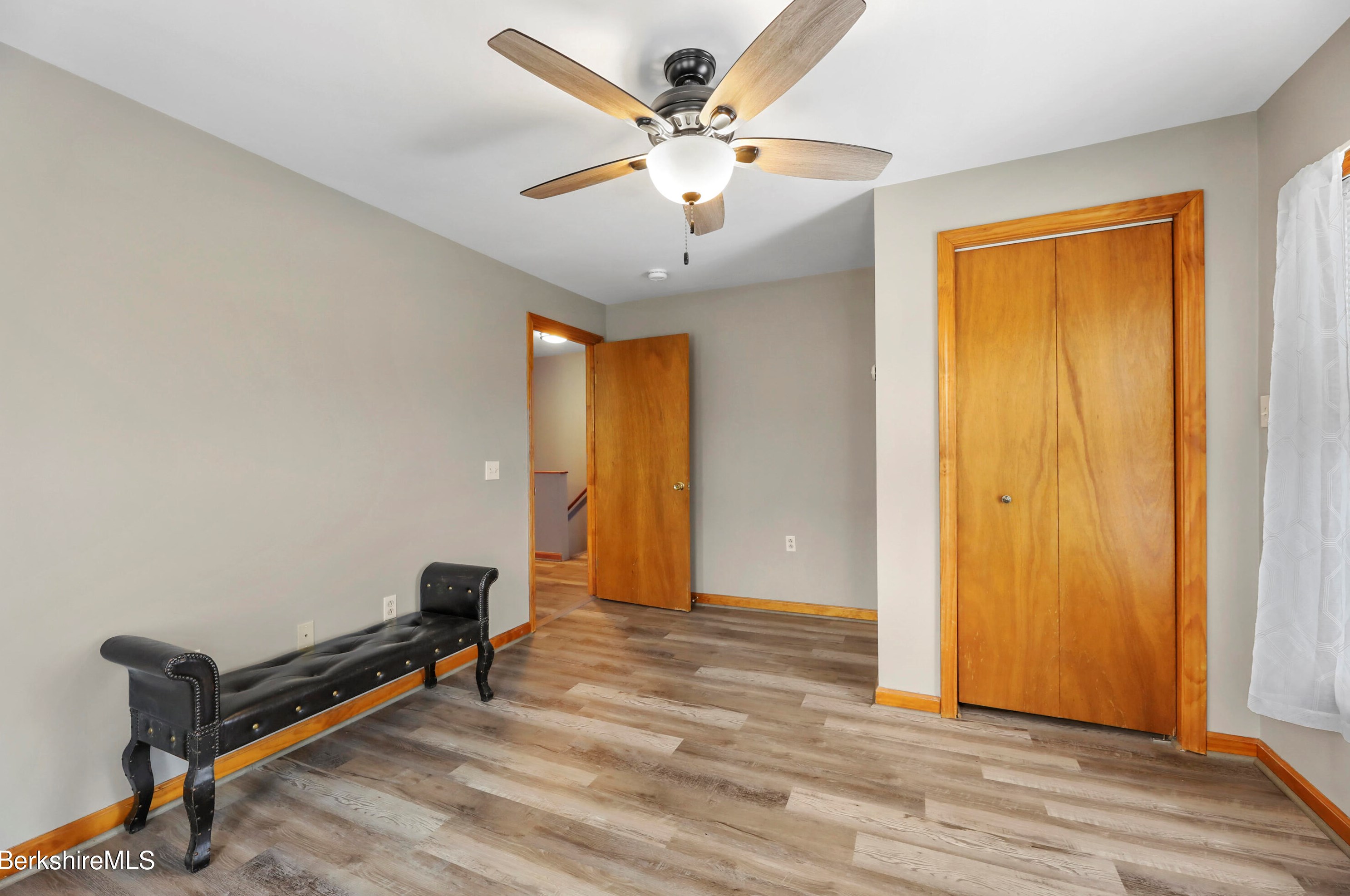 35 Whitman St, Clarksburg MA 01247-3818 exterior