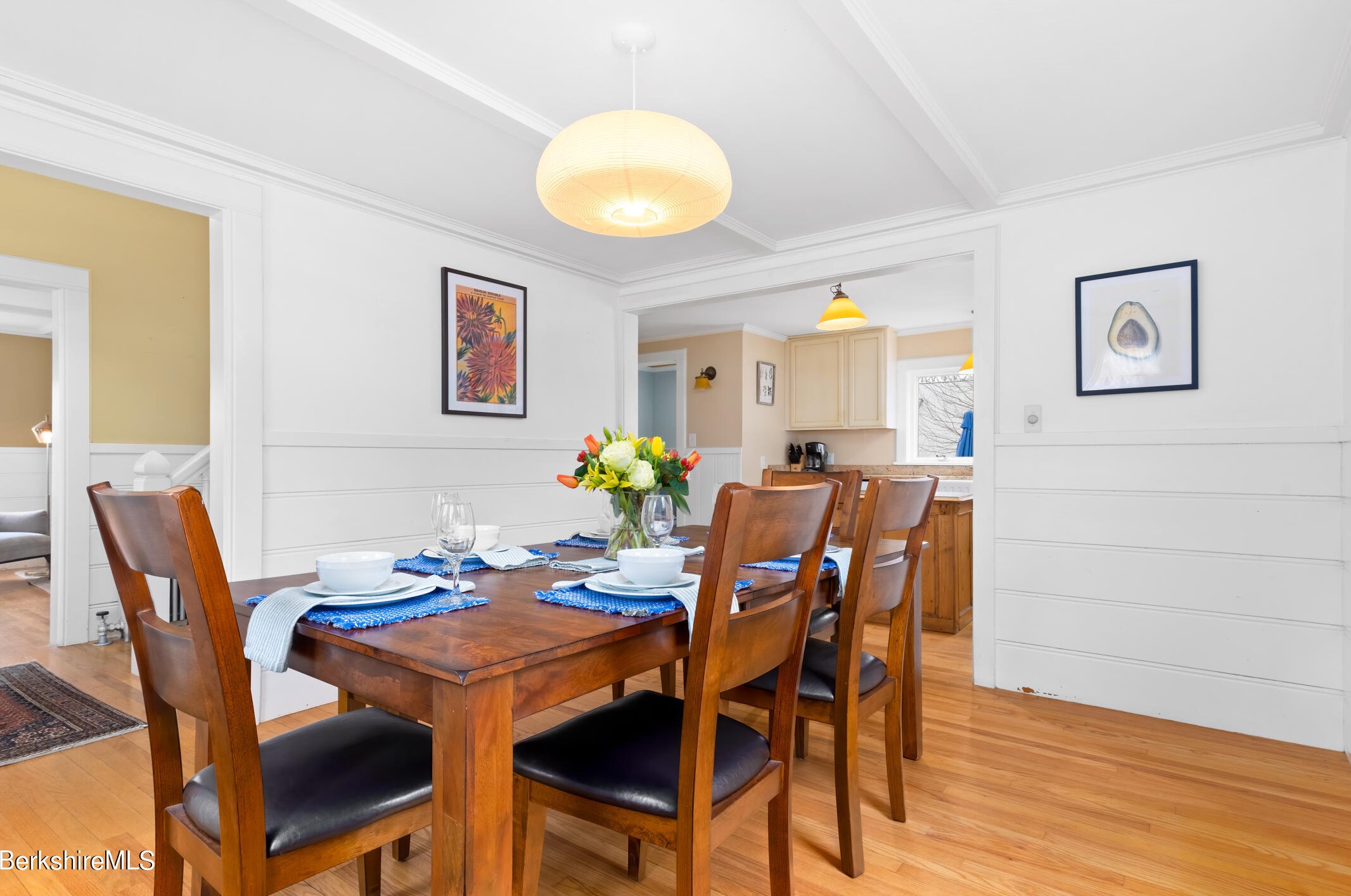 21 Berkshire Dr, Williamstown MA  01267-2517 exterior