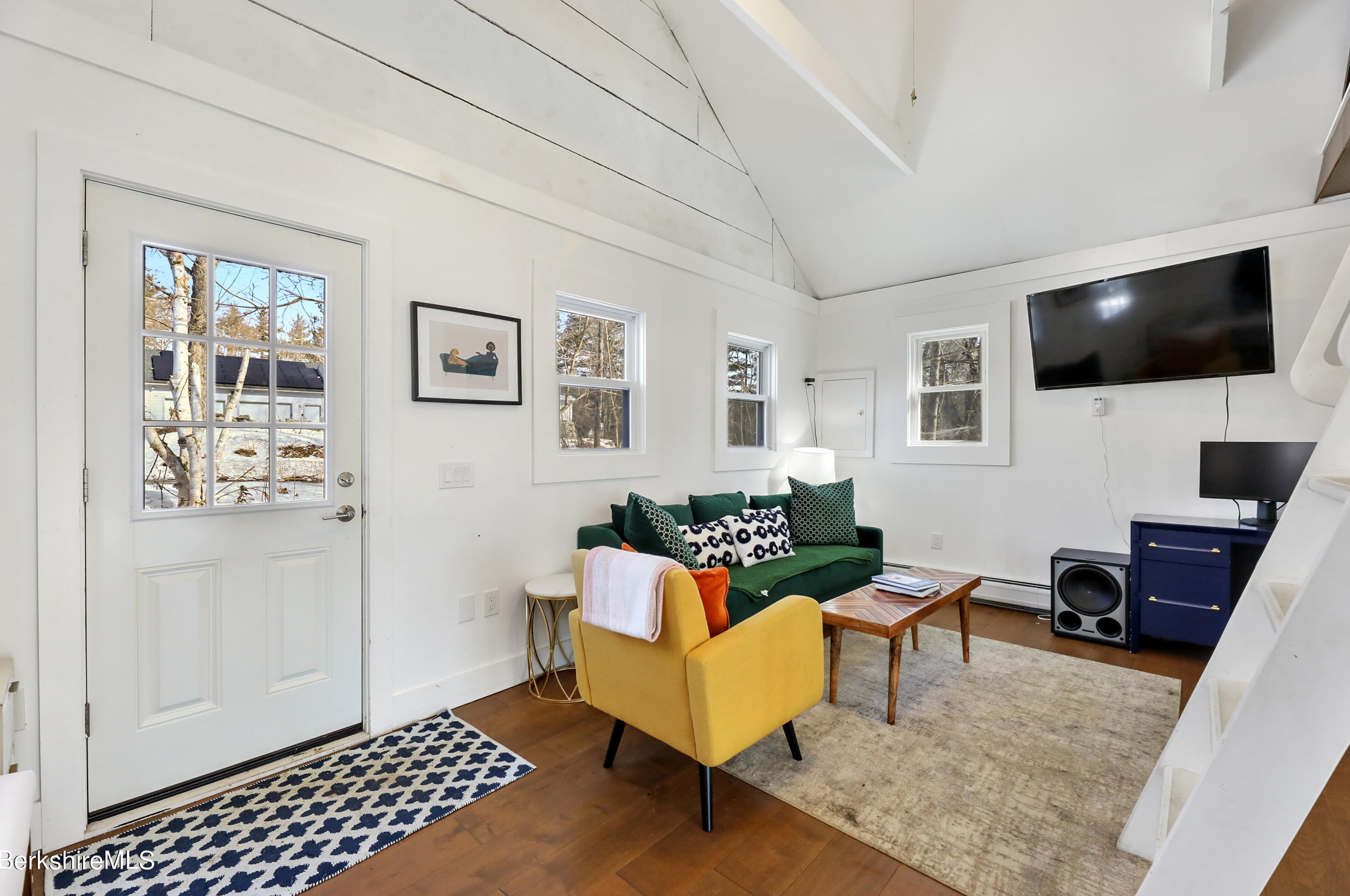 318 George Schnopp Rd, Peru MA  01235-9476 exterior