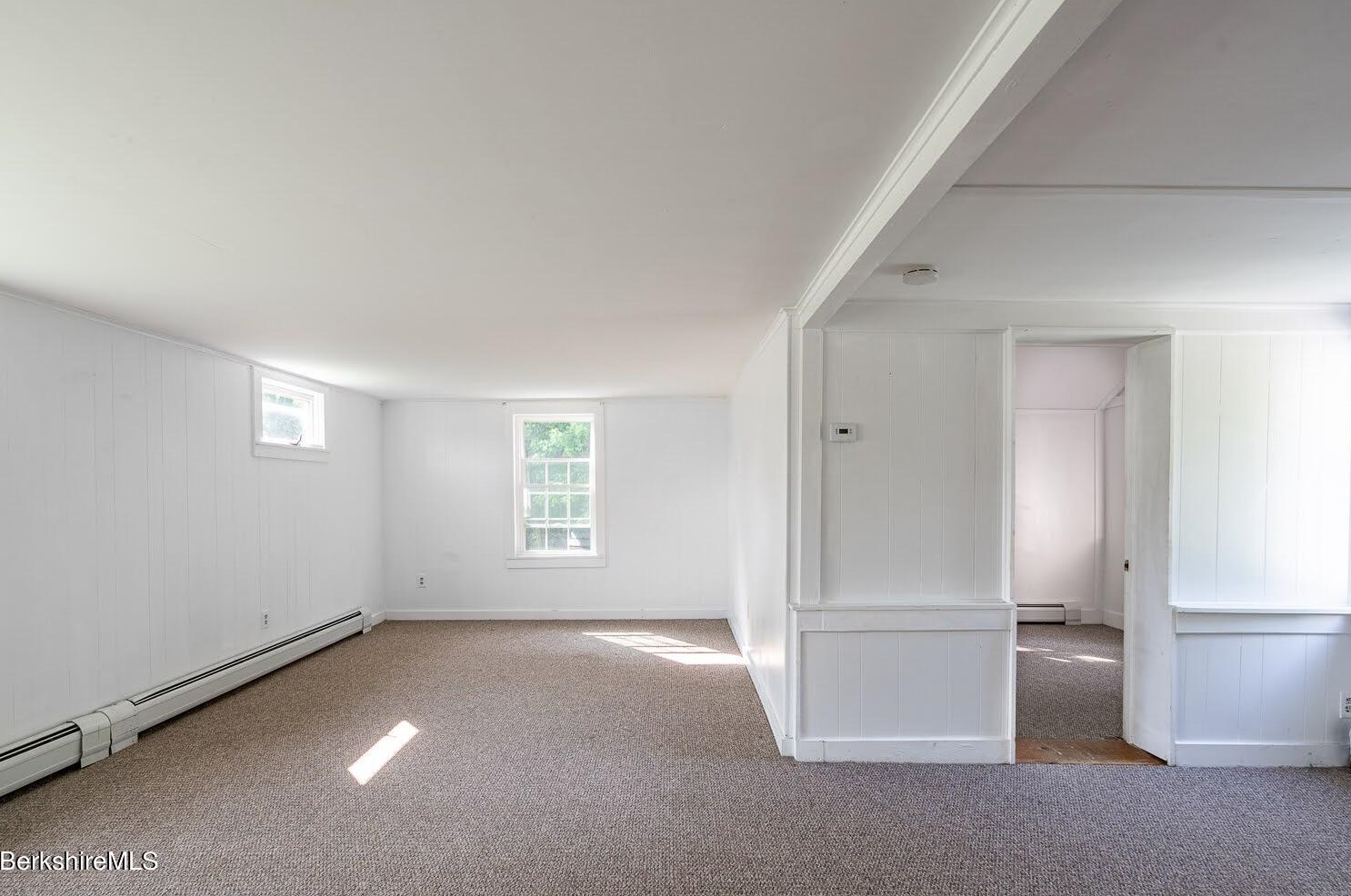 590 Main St, Sheffield MA 01257-9696 exterior