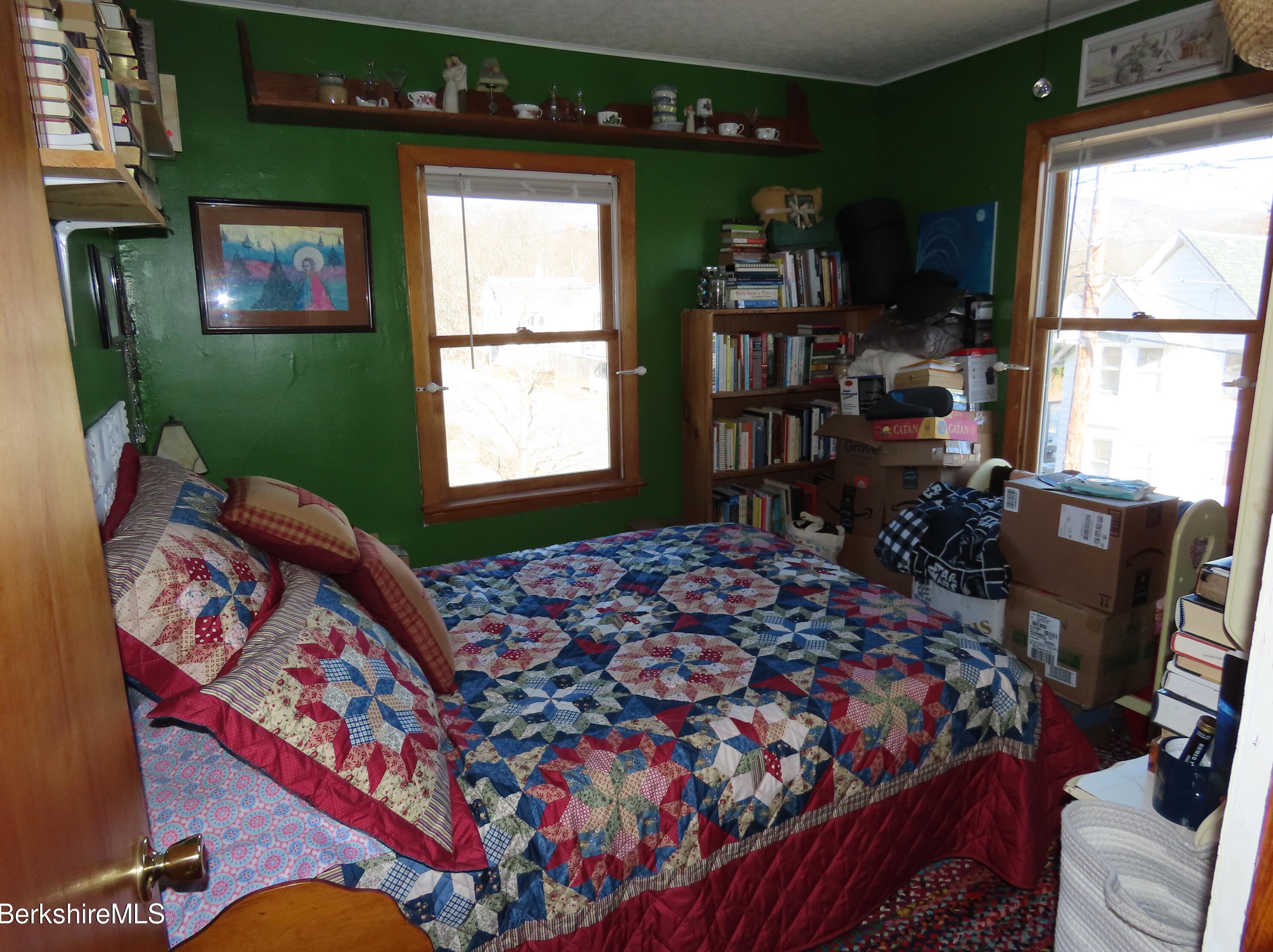 12 Pearl St, Adams MA  01220-2123 exterior