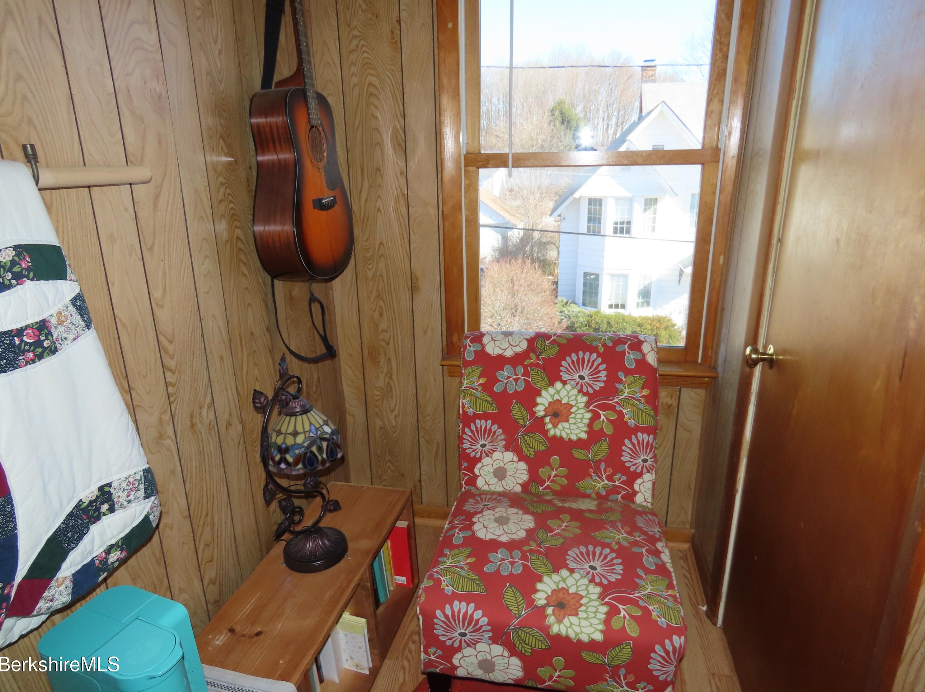 12 Pearl St, Adams MA  01220-2123 exterior