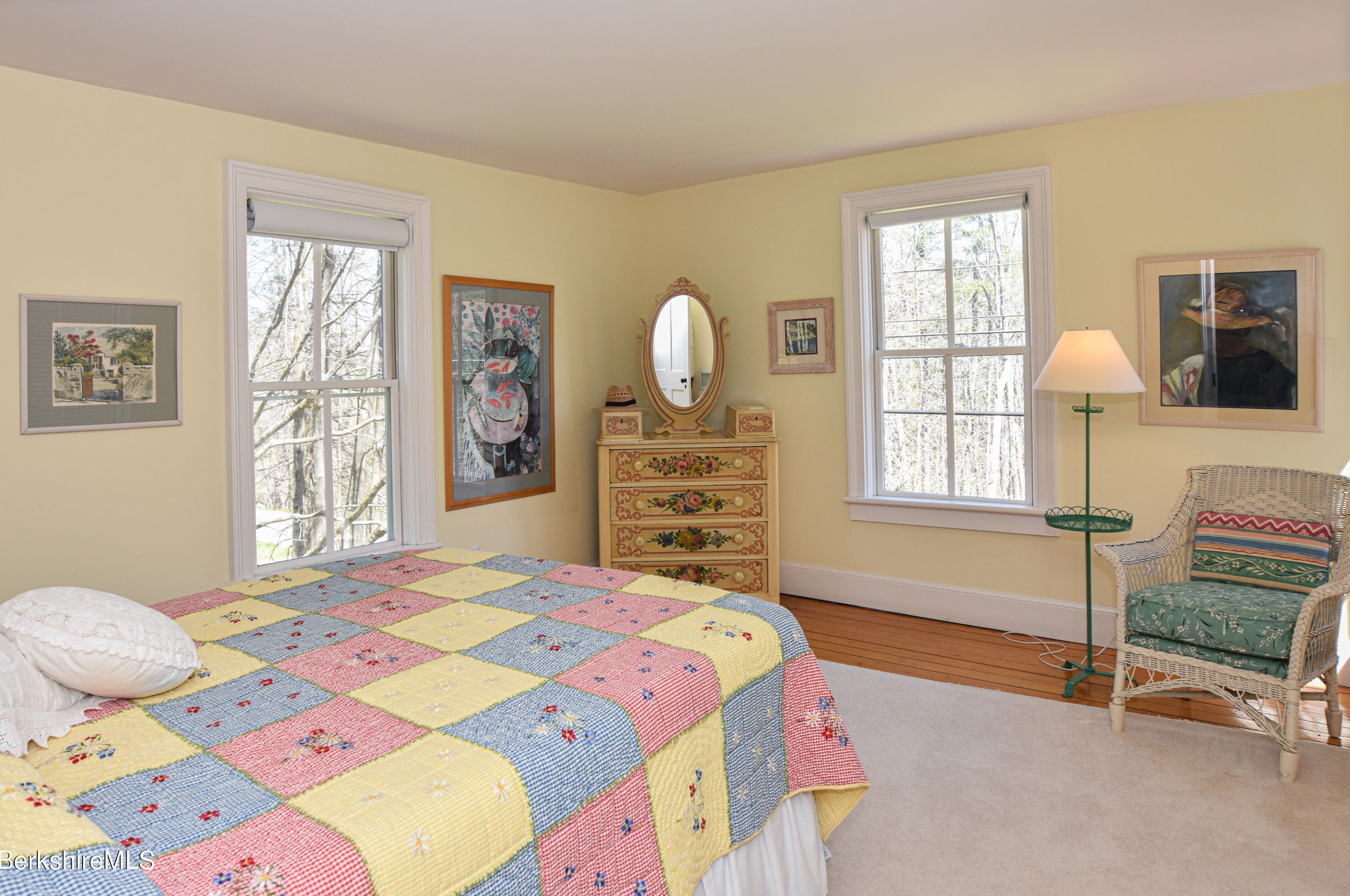 361 St, Lenox MA 01240-2235 exterior