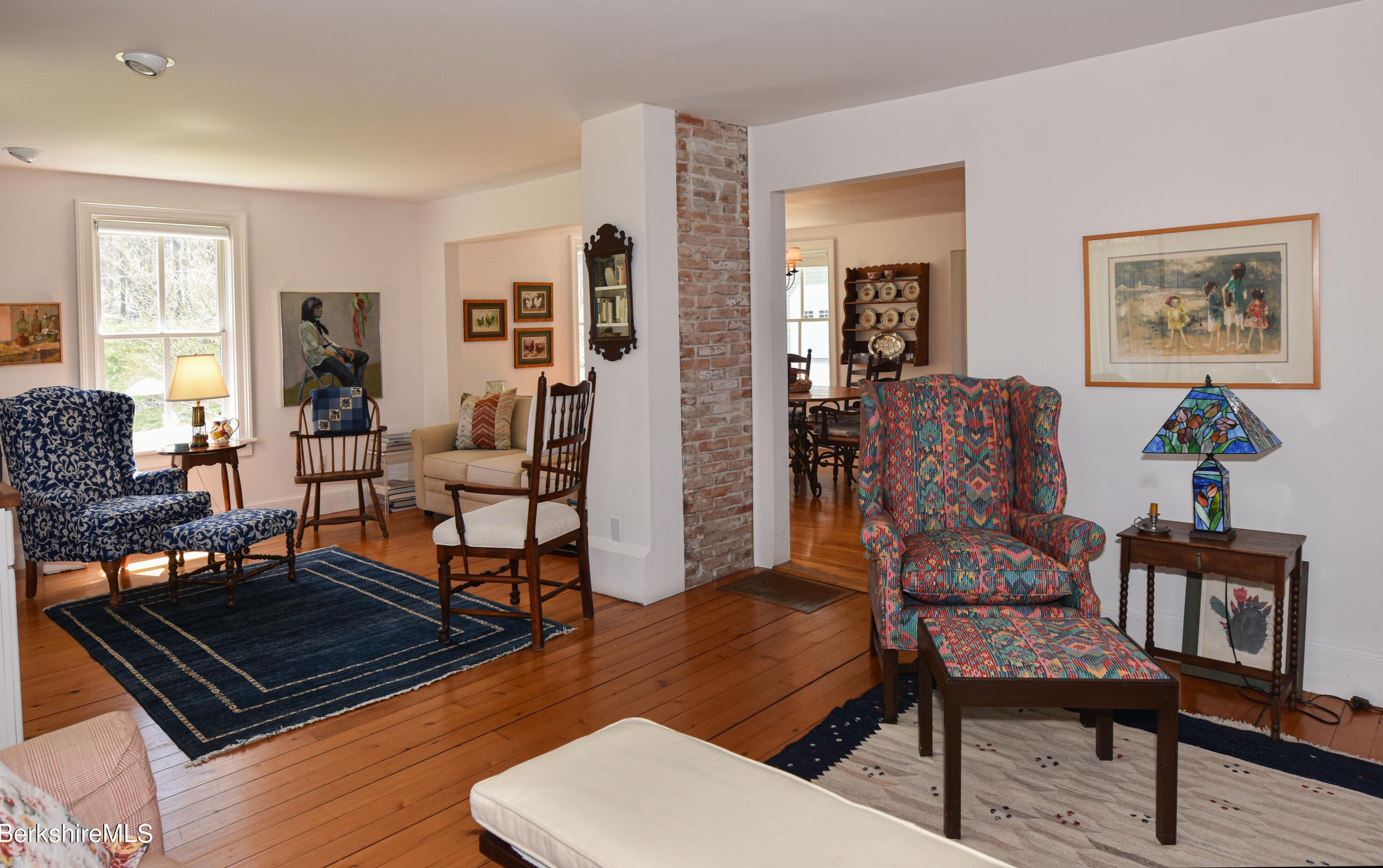 361 St, Lenox MA 01240-2235 exterior