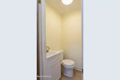 395 N Park St, Great Barrington, MA 01230 - Photo 9