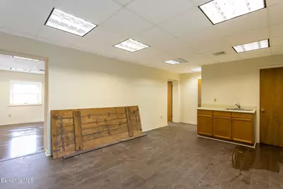 395 N Park St, Great Barrington, MA 01230 - Photo 7