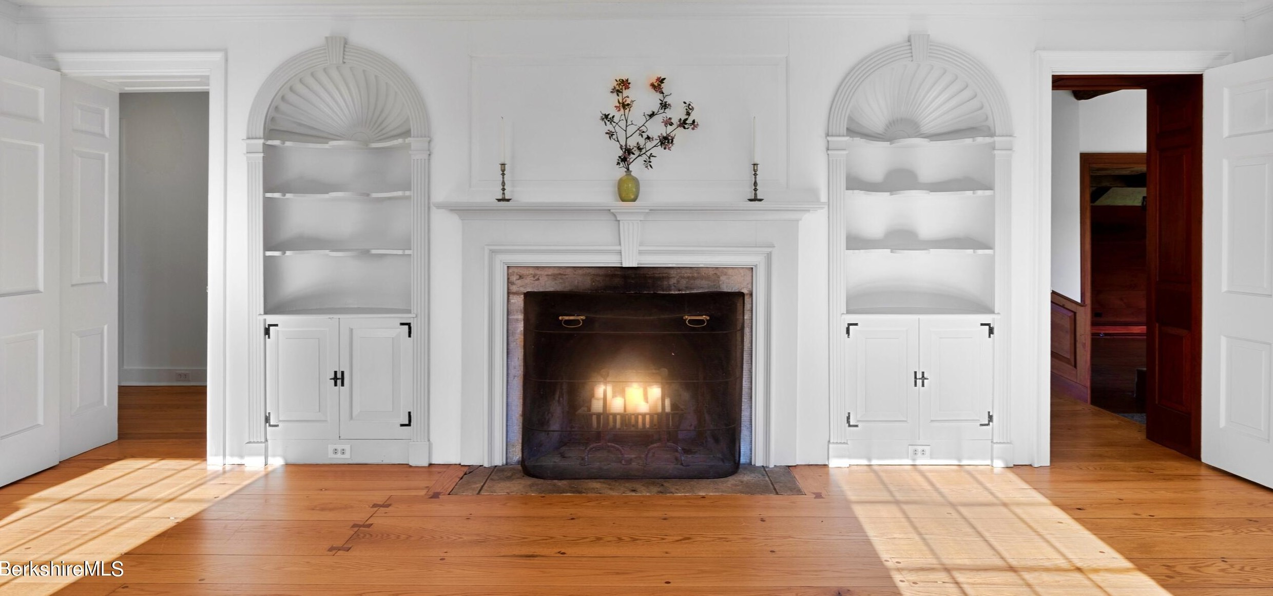 49 Bow Wow Rd, Sheffield MA 01257-9609 exterior