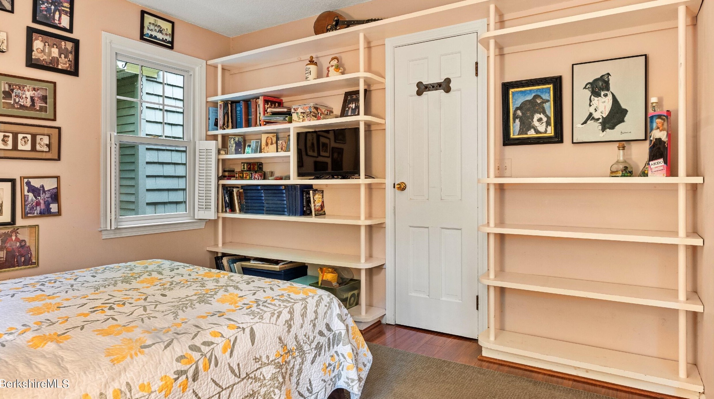 35 Edgewood Dr, Lenox MA  01240-2118 exterior