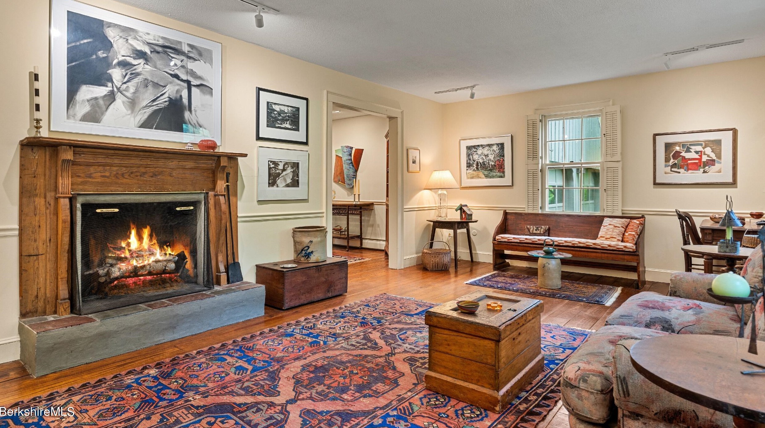 35 Edgewood Dr, Lenox MA  01240-2118 exterior