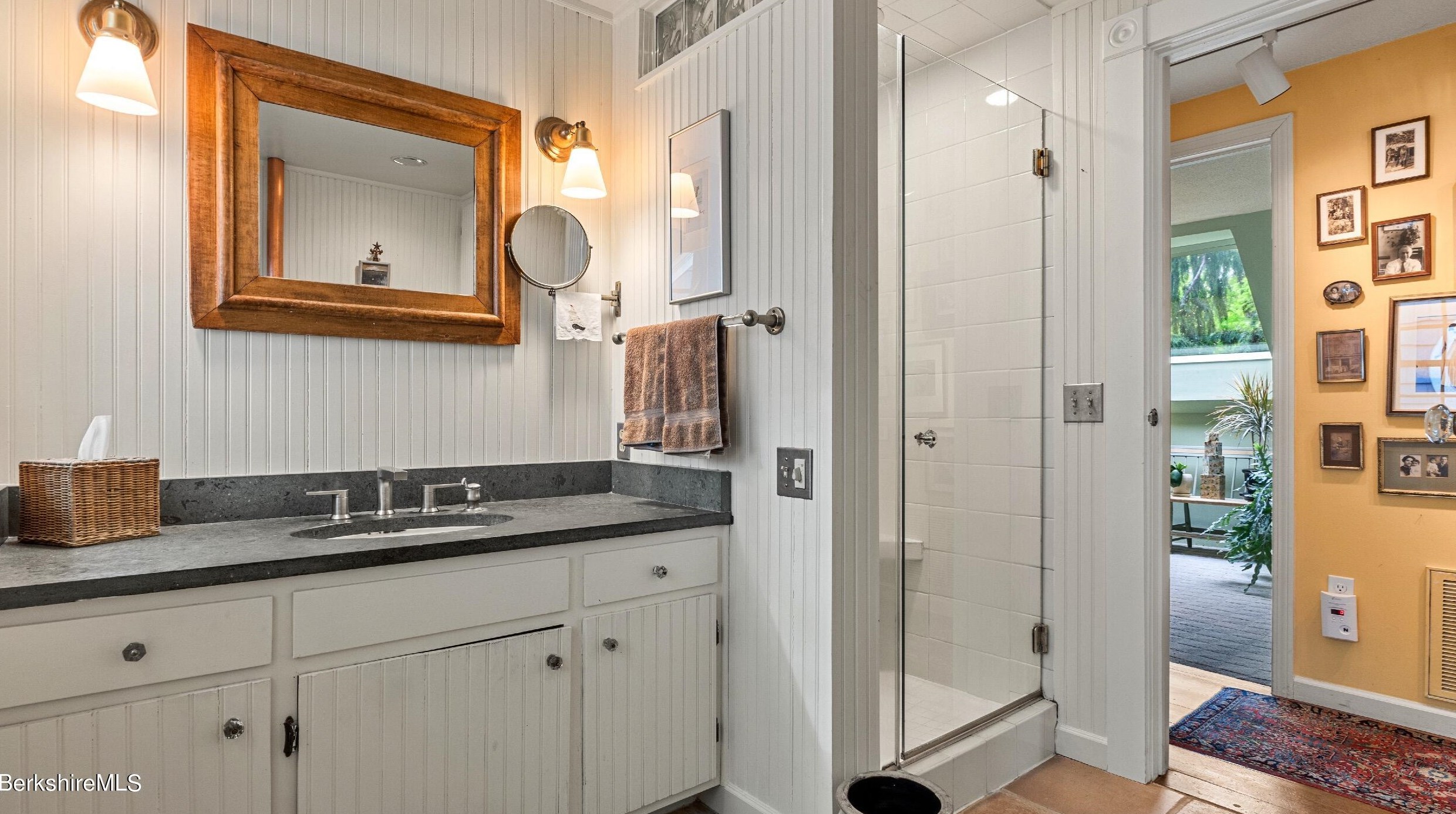 35 Edgewood Dr, Lenox MA  01240-2118 exterior