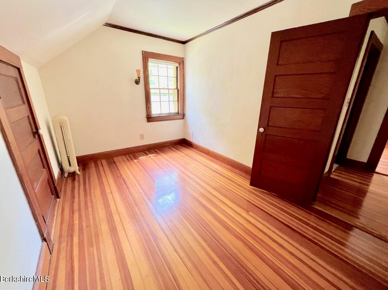 108 Kemble St, Lenox MA  01240-2816 exterior