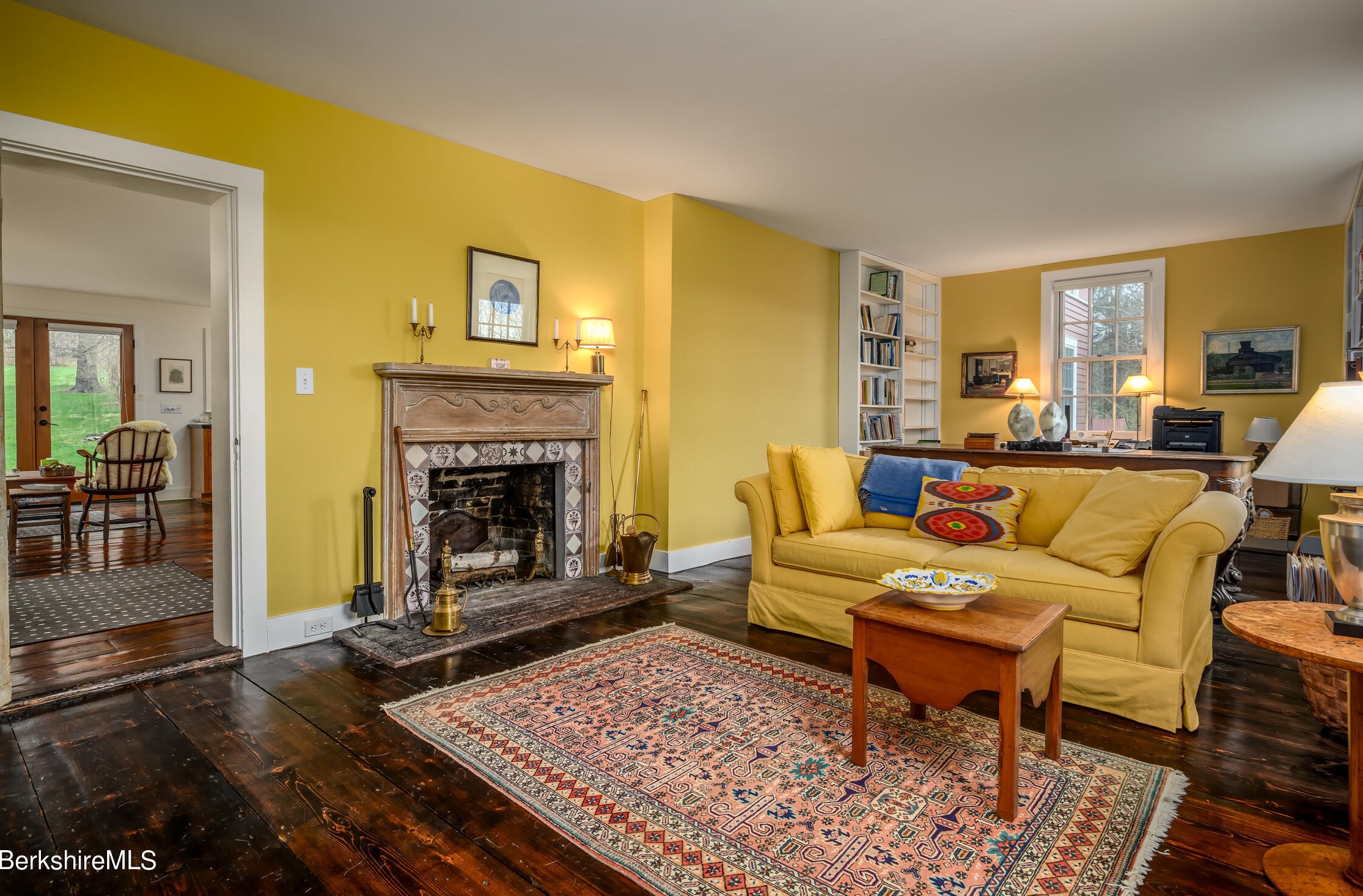 1571 Oblong Rd, Williamstown MA 01267-3096 exterior