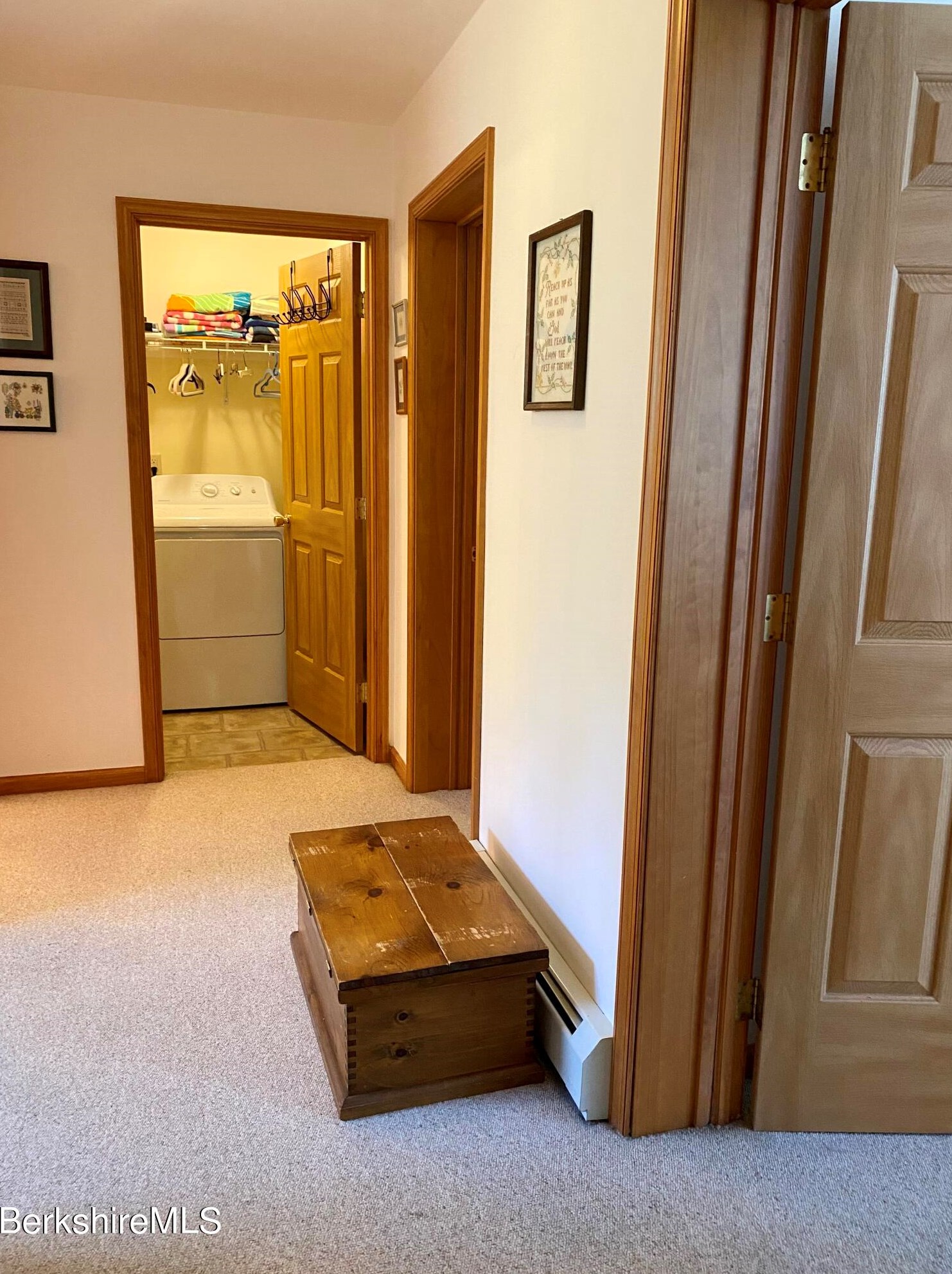 2 Rose Ct, Alford MA 01230-9741 exterior