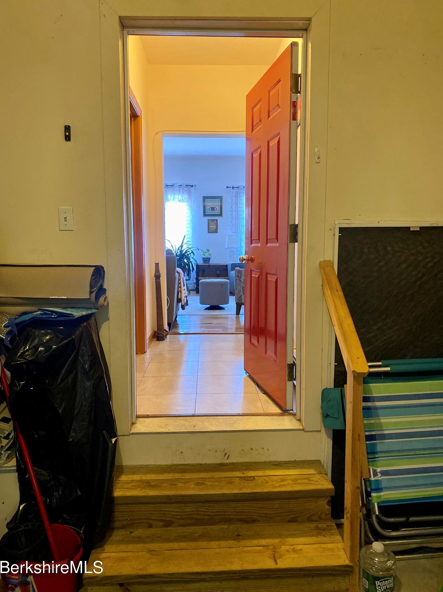 2 Rose Ct, Alford MA 01230-9741 exterior