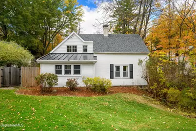 41 Hancock Rd, Williamstown, MA 01267 - Photo 1