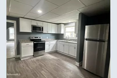 62-64 Chase Ave, North Adams, MA 01247 - Photo 5