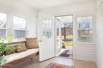 1669 Silver St, Sheffield, MA 01257 - Photo 7