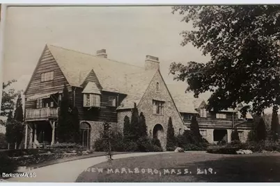 390 Tamaridge Rd, New Marlboro, MA 01259 - Photo 19