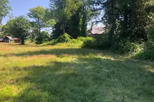 390 Tamaridge Rd, New Marlboro, MA 01259 - Photo 23