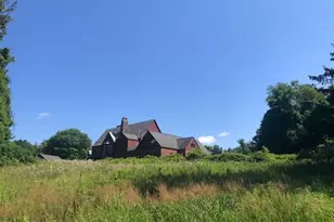 390 Tamaridge Rd, New Marlboro, MA 01259 - Photo 3