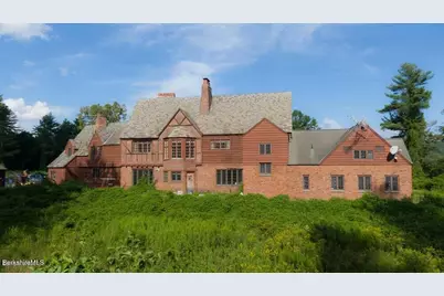 390 Tamaridge Rd, New Marlboro, MA 01259 - Photo 21