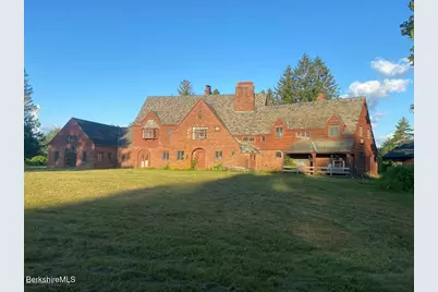 390 Tamaridge Rd, New Marlboro, MA 01259 - Photo 17