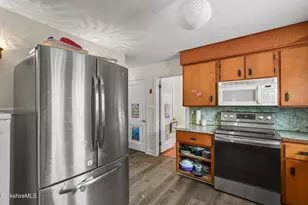 326 Dalton Ave, Pittsfield, MA 01201 - Photo 17