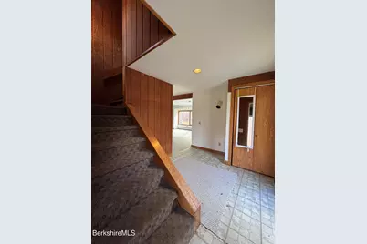 271 Brodie Mtn Rd, Hancock, MA 01237 - Photo 3