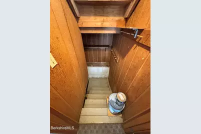 271 Brodie Mtn Rd, Hancock, MA 01237 - Photo 23