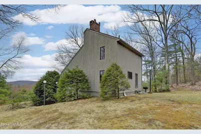 481 Shunpike Rd, Sheffield, MA 01257 - Photo 3