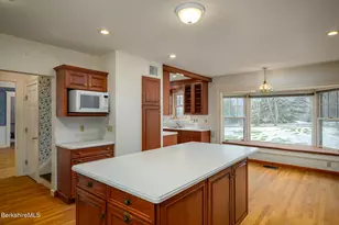 111 Park St, Williamstown, MA 01267 - Photo 15
