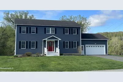 4 Filomena Dr, Pittsfield, MA 01201 - Photo 1