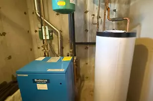 4 Filomena Dr, Pittsfield, MA 01201 - Photo 27