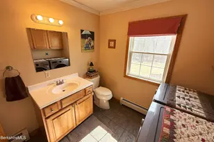 4 Filomena Dr, Pittsfield, MA 01201 - Photo 13