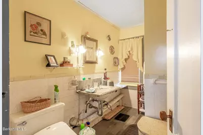 119 S Main St, Sheffield, MA 01257 - Photo 25