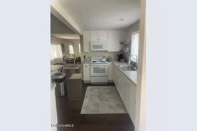 1025 Simonds Rd, Williamstown, MA 01267 - Photo 3