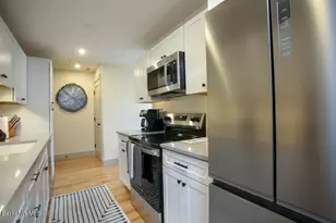 44 Main St, Stockbridge, MA 01262 - Photo 5