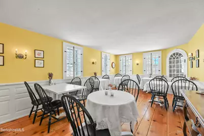 802 State Rd, Richmond, MA 01254 - Photo 17