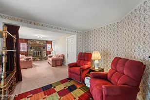 205 High St, Lee, MA 01238 - Photo 9