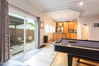 144 Brombach St, Pittsfield, MA 01201 - Photo 25