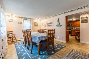 144 Brombach St, Pittsfield, MA 01201 - Photo 9