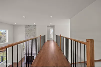 8 Northbrook Ln, Pittsfield, MA 01201 - Photo 41