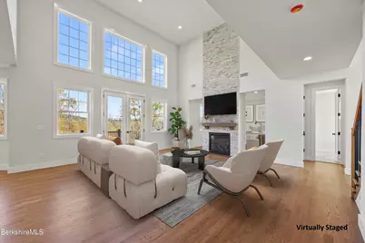 8 Northbrook Ln, Pittsfield, MA 01201 - Photo 21