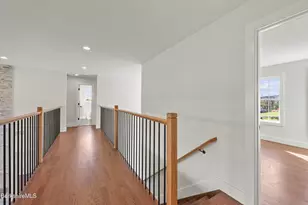 8 Northbrook Ln, Pittsfield, MA 01201 - Photo 43