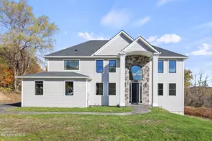 8 Northbrook Ln, Pittsfield, MA 01201 - Photo 1