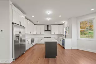 8 Northbrook Ln, Pittsfield, MA 01201 - Photo 37