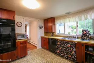 31 Oxbow Rd, Charlemont, MA 01339 - Photo 9