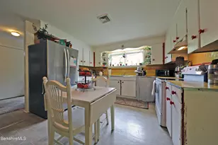 458 Monterey Rd, Great Barrington, MA 01230 - Photo 17